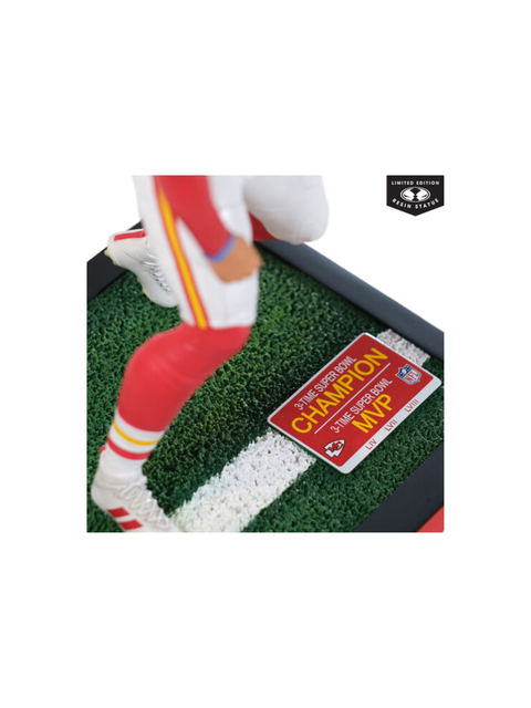 McFarlane's SportsPicks - NFL - Kansas City Chiefs: Limited Edition Patrick Mahomes 1/6 Scale Resin Statue